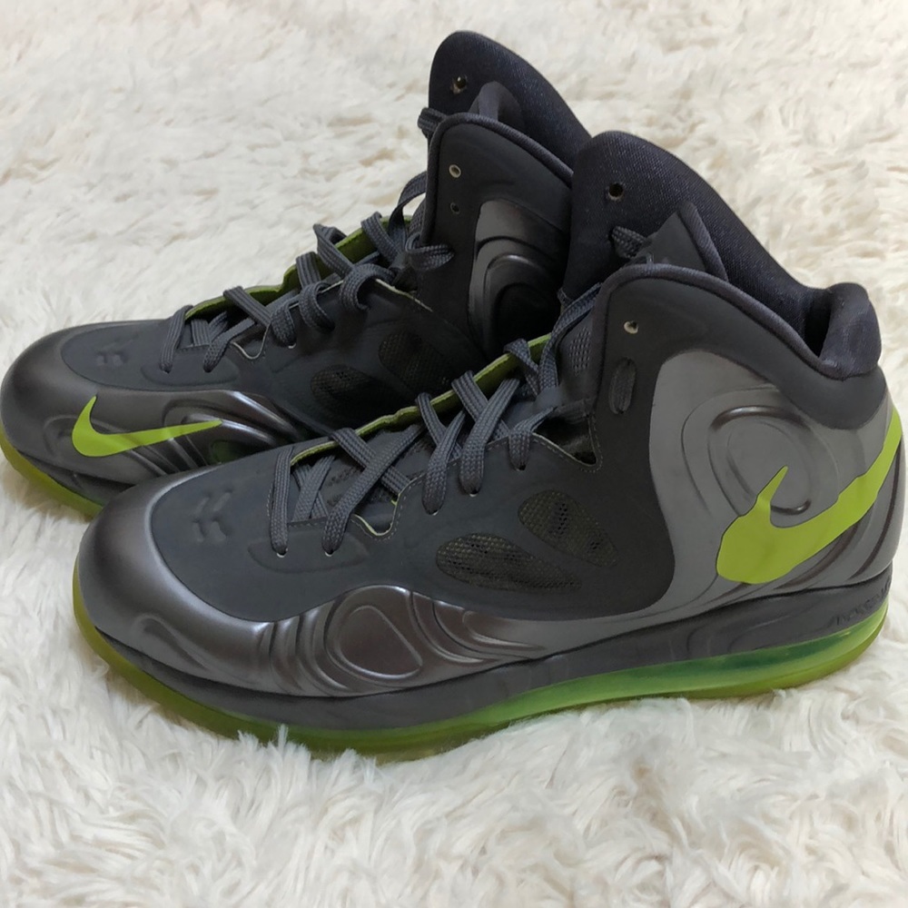 Nike Hyper Posite sz 8.5 basketball shoes